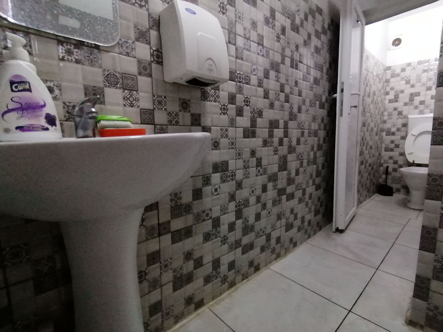 Teren + spatiu comercial in Aviatiei - Poză 13