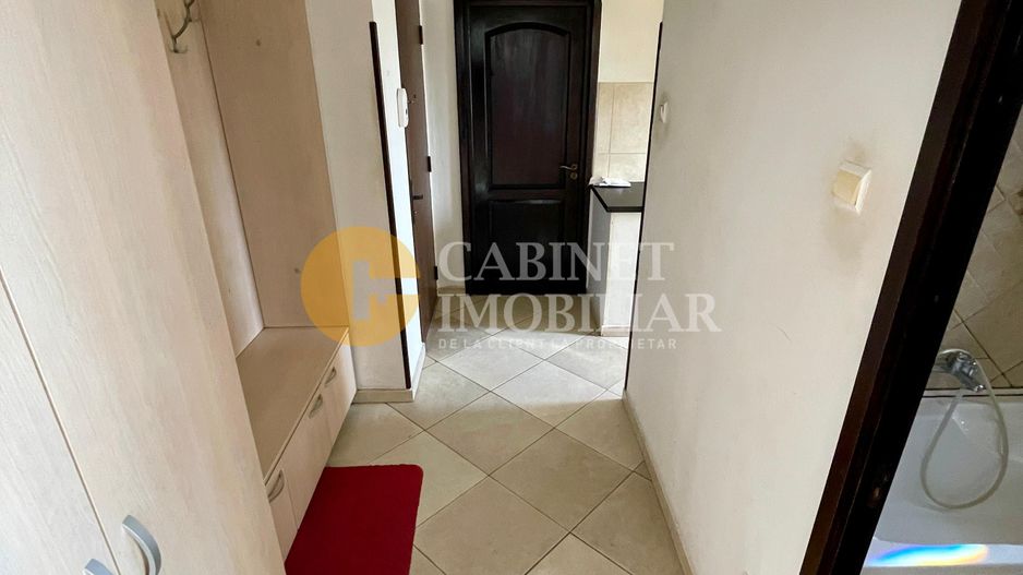 Apartament cu 3 camere - Etaj Intermediar - Fara Risc - Podu Ros - Poză 8