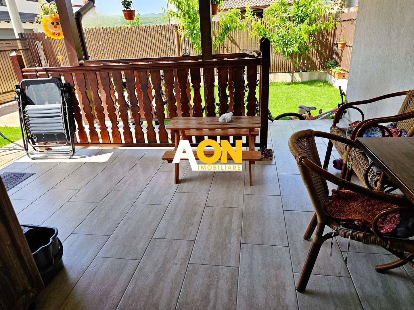 1/2 Duplex mobilat, utilat, 4 camere, pivnita, 200 mp teren - Poză 5
