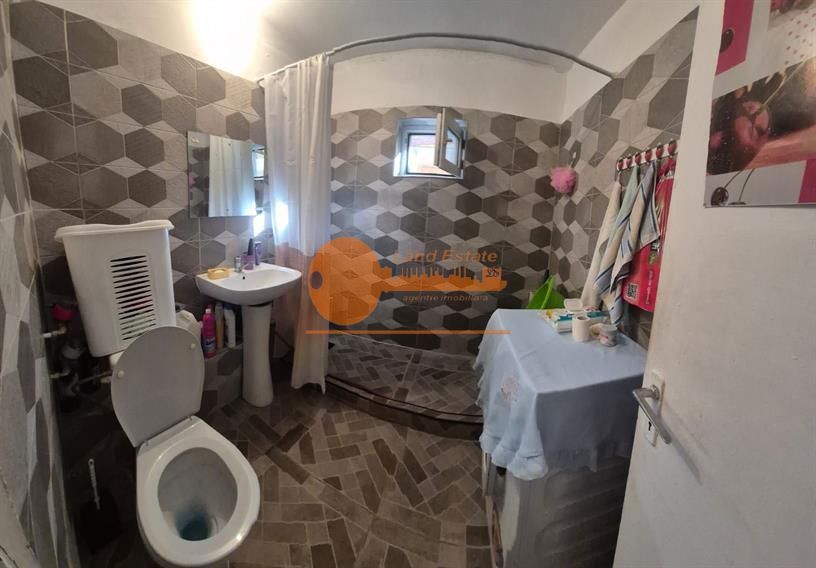 Apartament cu 2 camere in zona Margeanului-Rahova - Poză 6