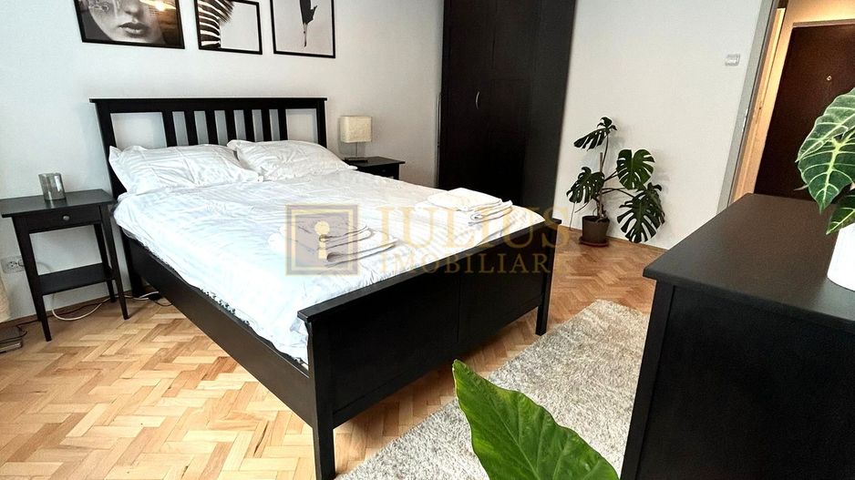 Apartament la Punctele Cardinale, langa Medicina - Poză 8