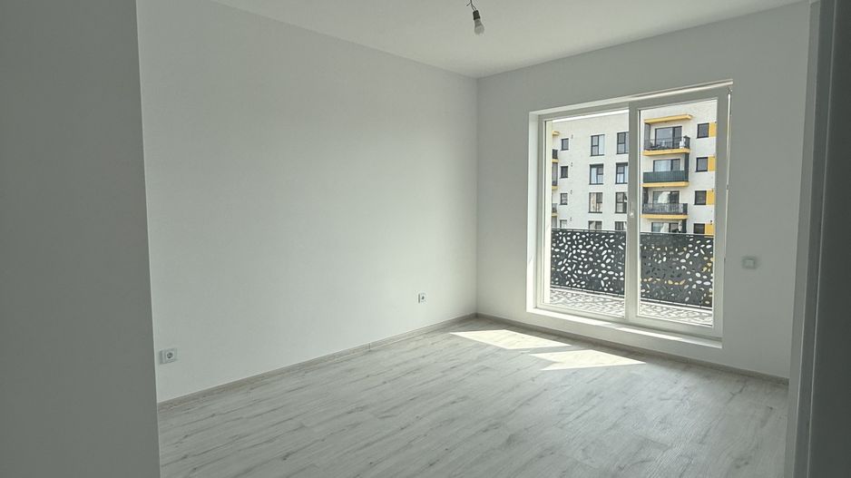 3 CAM./ MUTARE RAPIDĂ / 7 MINUTE METROU N TECLU - Poză 11