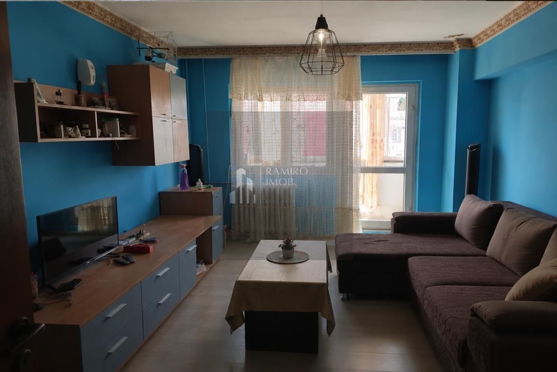 APARTAMENT 2 CAMERE/ 53 MP/ AN 1987/ SEC3/ - Poză 1