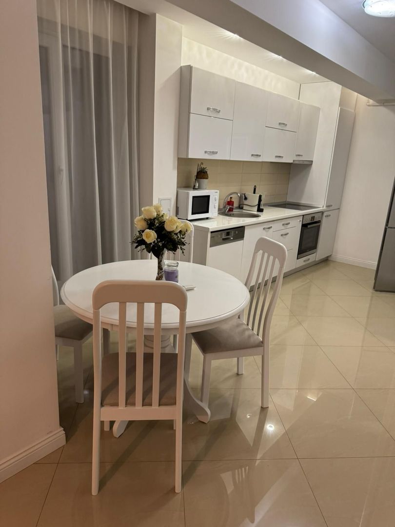 Apartament premium cu 2 camere, ultracentral, cu terasa- Prima Sucevei - Poză 3