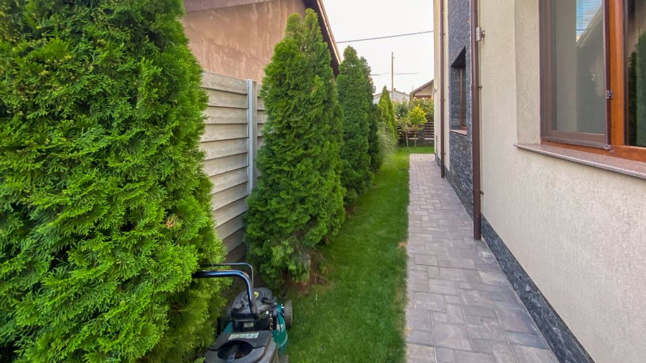 Descoperă Eleganța și Rafinamentul: Vila de Vis pe un lot generos - Poză 10