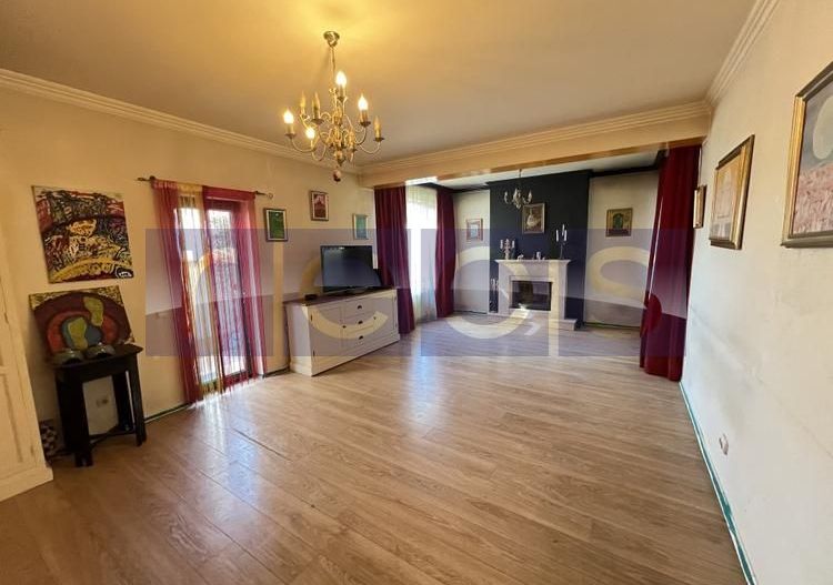 VANZARE VILA  5 camere + mansardă /Cartierul Latin – Prelungirea Ghencea - Poză 2