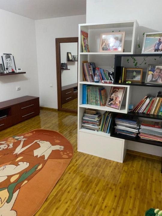 Inchiriere Vila Gavana, langa padure - Poză 11