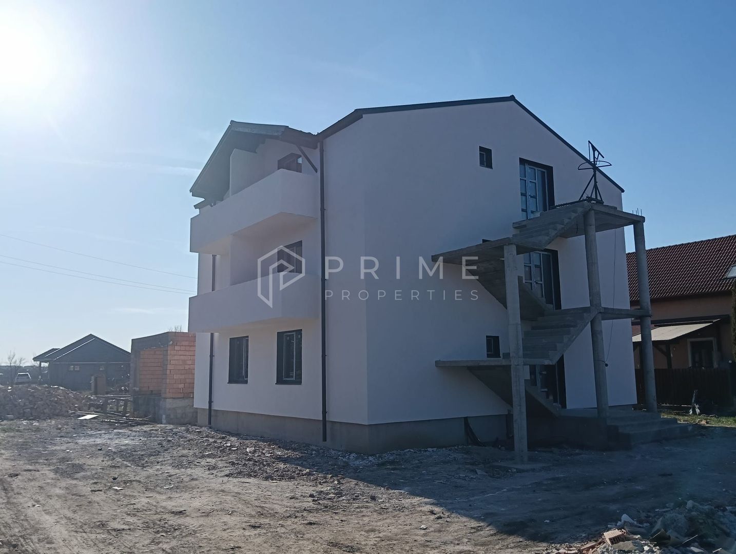 Apartament 2 camere de vânzare –bloc nou, zona 7 Noiembrie Sg. Mures - Poză 5