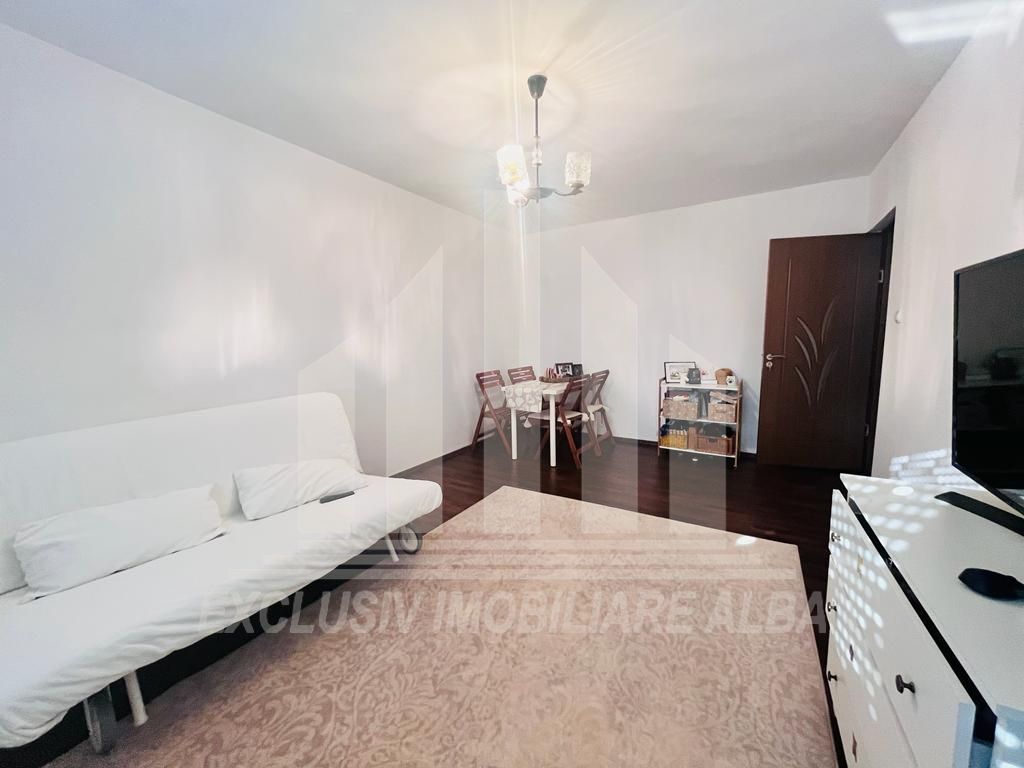 Apartament cu 3 camere decomandate, Dedeman - Poză 3