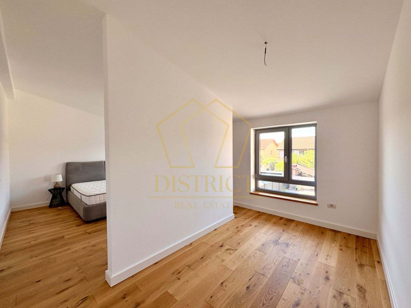 Duplex superb cu 4 camere, mobilat si utilat | Mosnita Noua - Poză 8