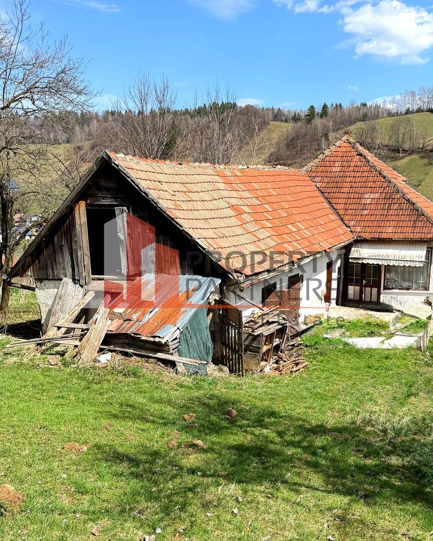 Casă autentică cu teren de 11.150 mp – Bran, Șimon | vedere Bucegi - Poză 13