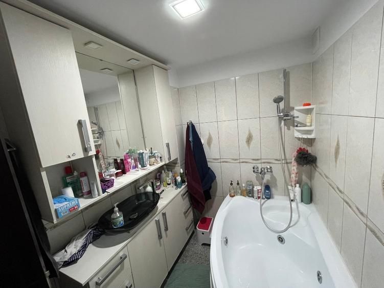 Vanzare Duplex 4min pe jos de Metrou Apărătorii Patriei 3 camere  Comision 0% - Poză 8