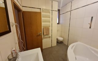 Vila individuala,la 10 min de Piața Victoriei! - Poză 20