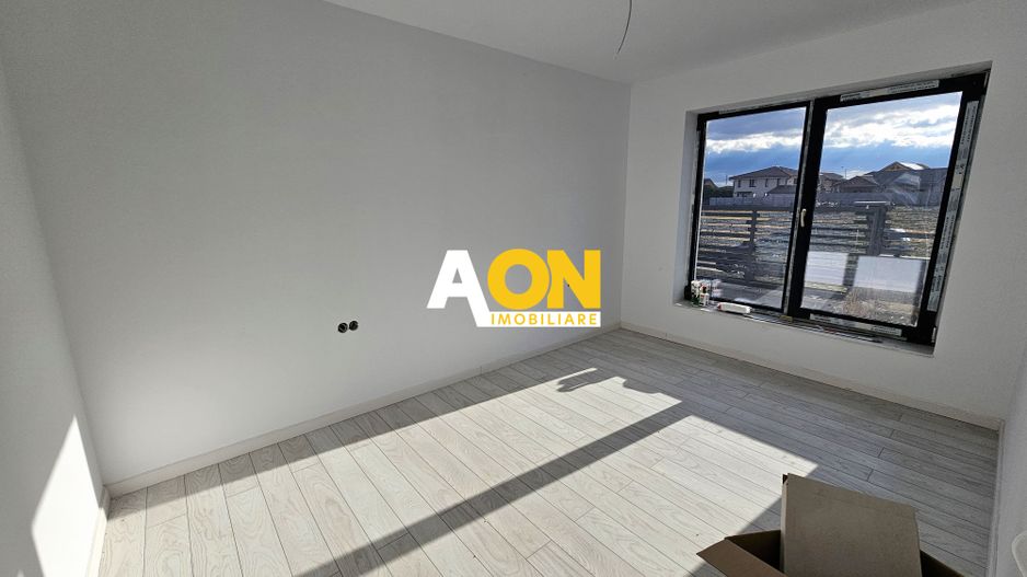 Casa individuala de vanzare, 4 camere, 2 bai, 448mp teren - Poză 11