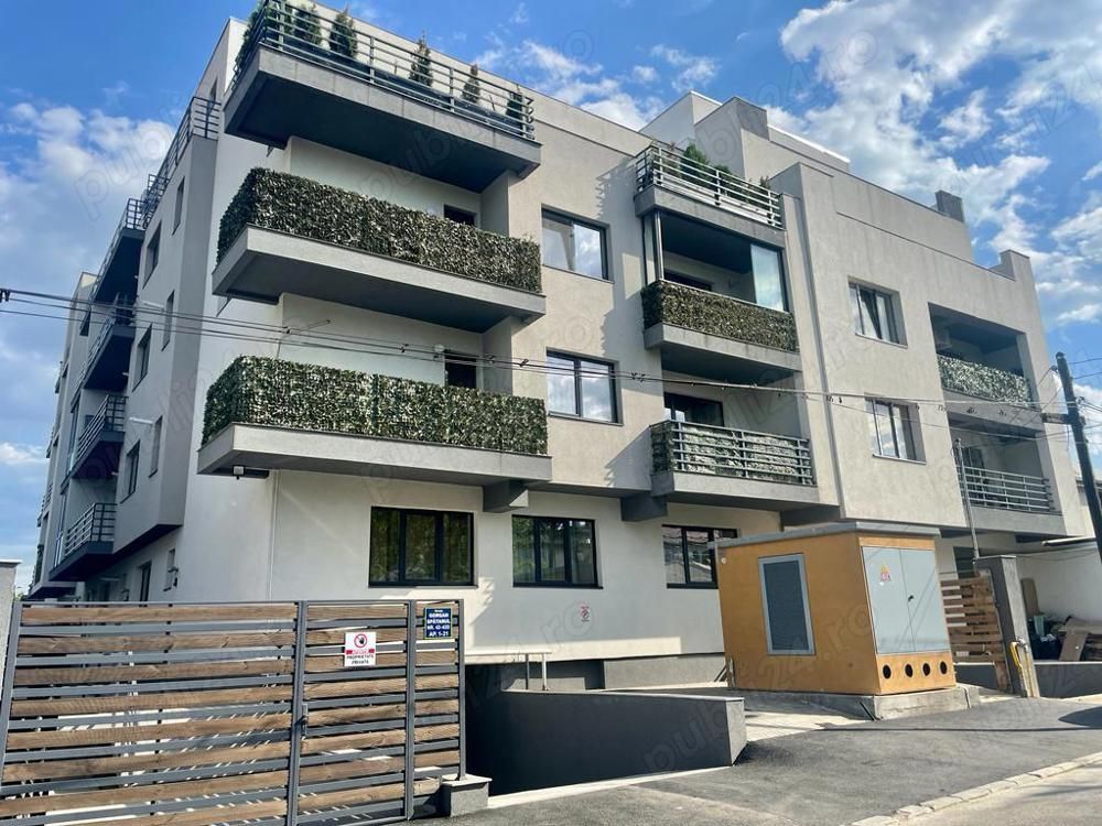 De Vanzare Apartament 3 cam - Poză 1