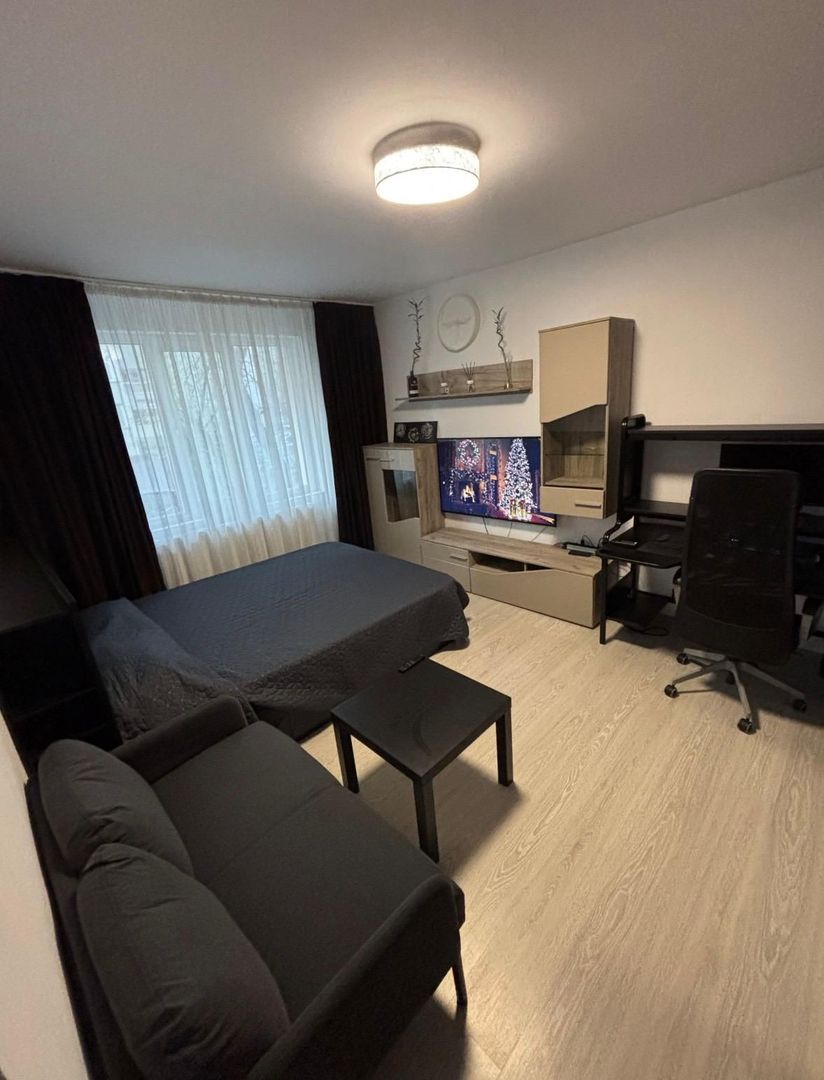 GARSONIERA DRISTOR, BUCATARIE INCHISA, MOBILAT SI UTILAT MODERN - Poză 1