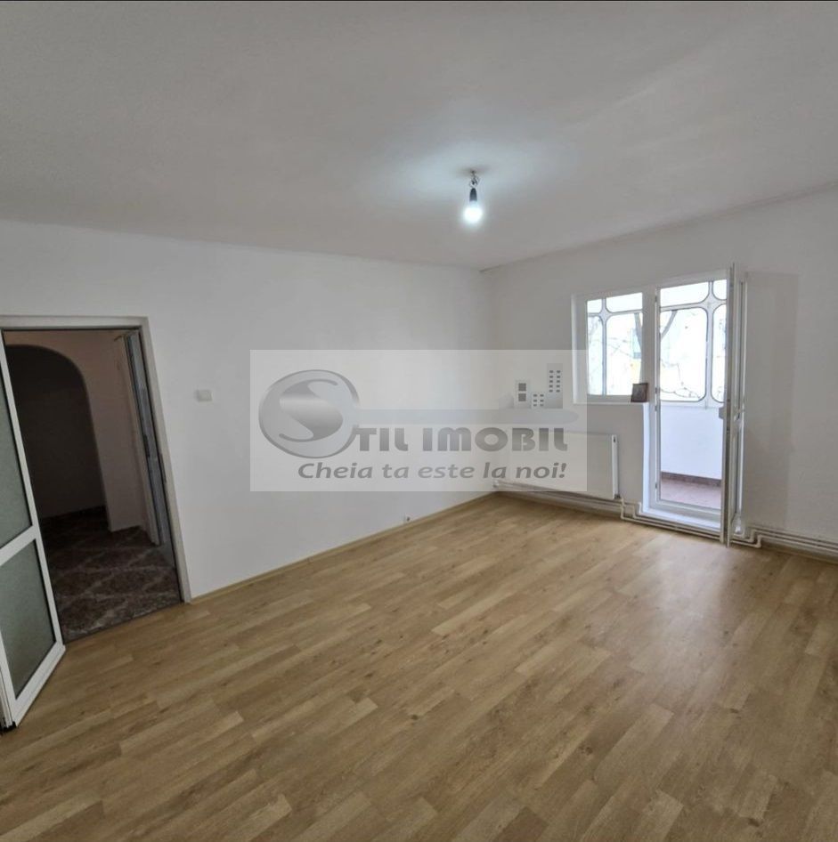 Apartament 2 camere semidecomandat - Alexandru cel Bun - Minerva - Poză 2