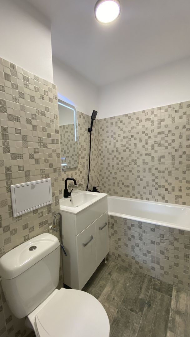 Apartament 2 camere renovat integral langa Parcul Drumul Taberei - Poză 8