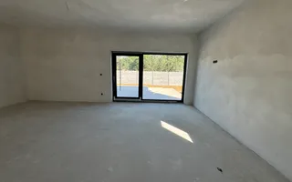 Casa semifinisata | 112 mp utili - 420 mp teren | Zona Calea Odoreului - Poză 14