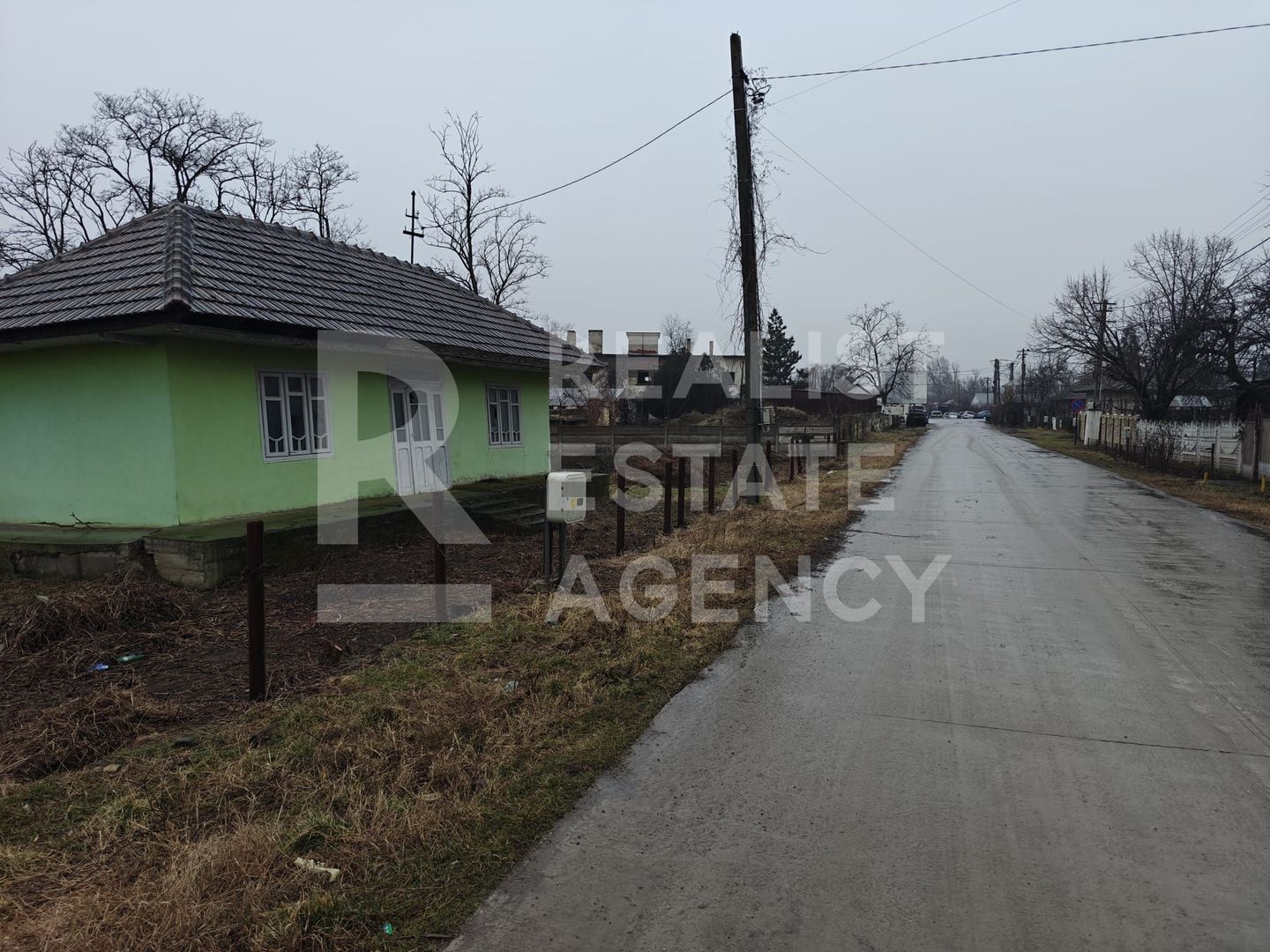 Teren intravilan de vânzare – Sculeni, Vama județul Iași - Poză 5