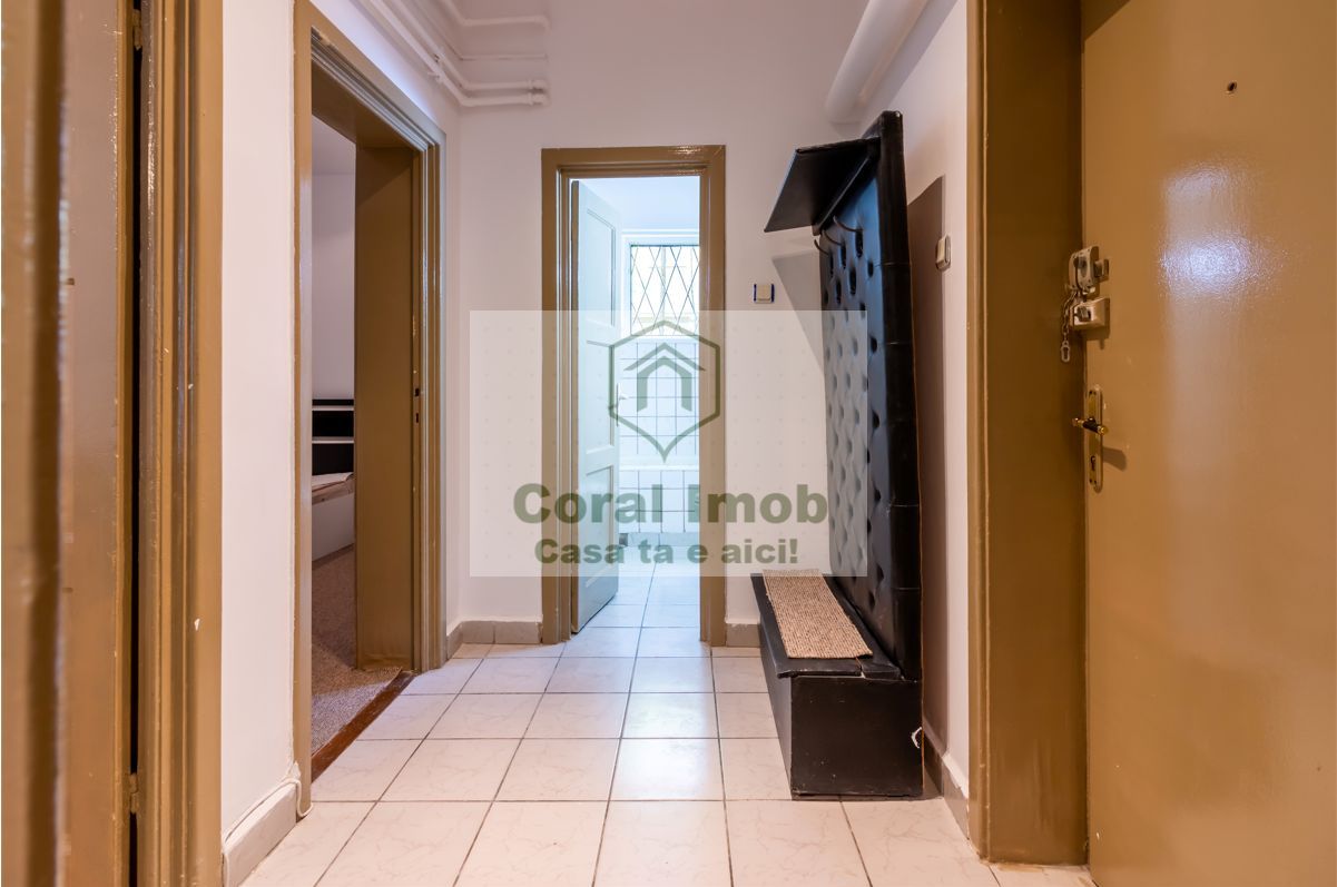 Ocazie! Vanzare apartament 2 camere in Primaverii ! - Poză 11