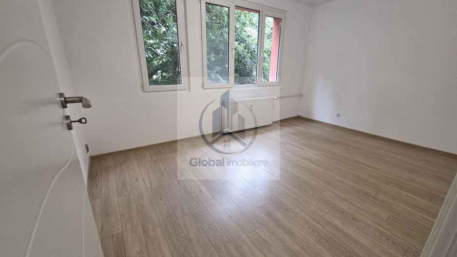 [Proprietar] Inchiriez apartament 3 camere Aleea Avrig (contract ANAF) - Poză 2