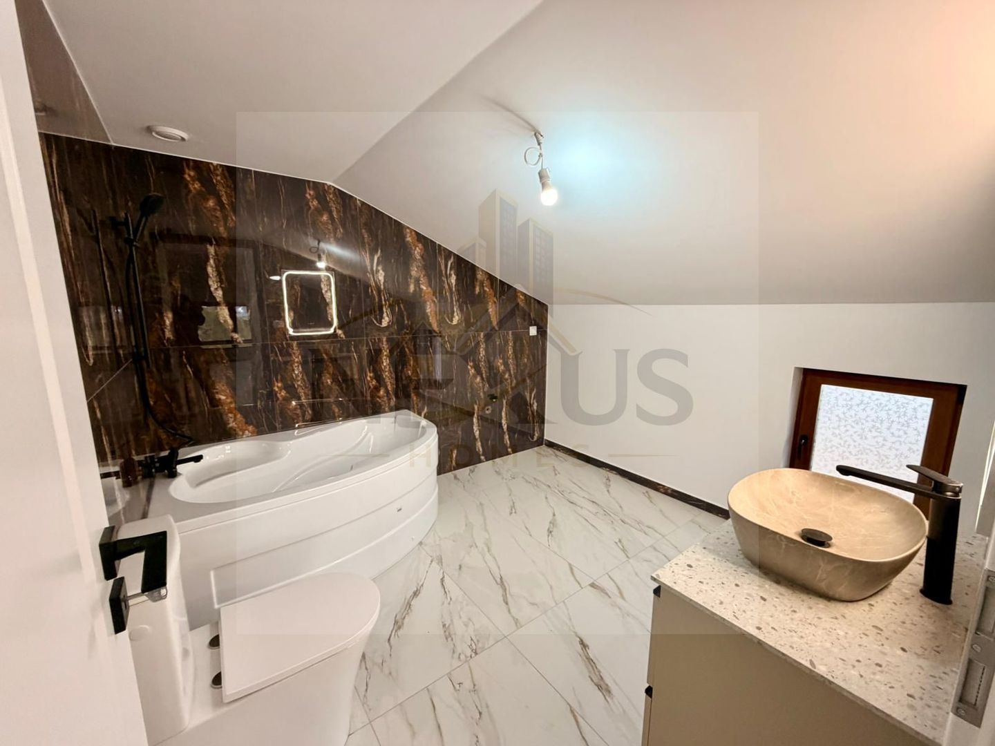 Vilă modernă P+1+M, 202.5 mp, 5 camere + mansardă | Ideala investitie - Poză 19