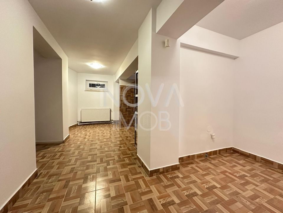 Casa individuala  - vedere spre padure - Parcul Sub Arini - Poză 42