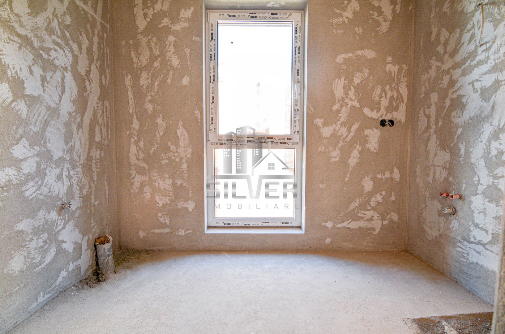 Casa de tip Duplex cu demisol si terasa - Poză 11