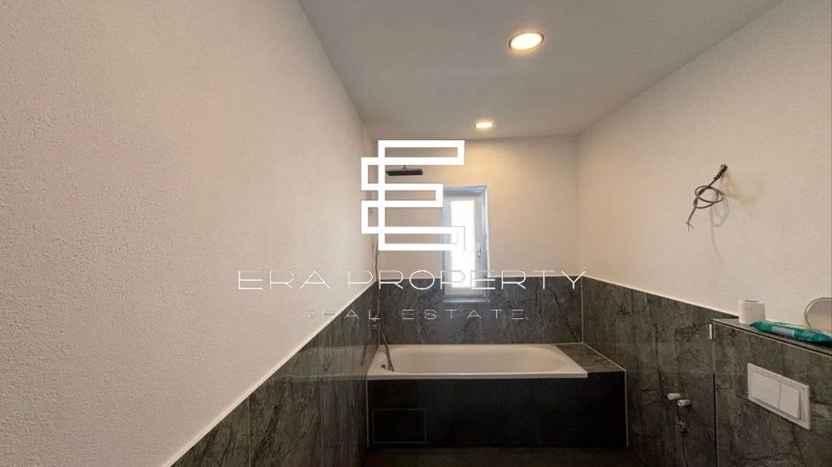 Casa de tip duplex la cheie Sibiu- Cartier Arhitectilor - Poză 4