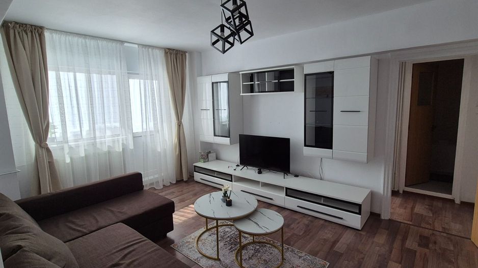 AP. 2 CAMERE RAHOVA,BUCATARIE INCHISA ,BLOC REABILITAT, LOC PARCARE - Poză 1