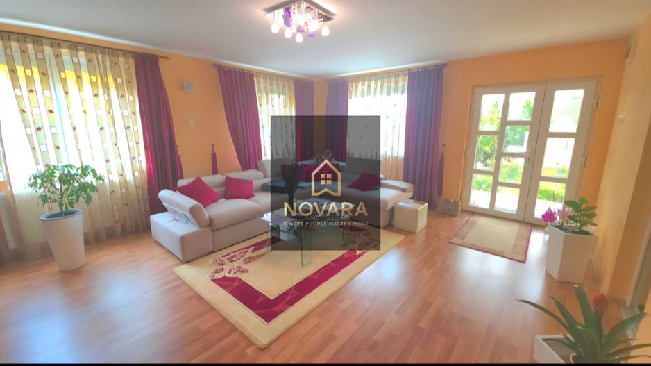 Casa langa Blue Sky cu panouri solare, garaj si terasa mare - Poză 2