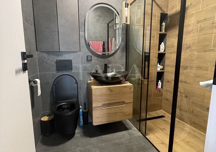 Apartament finisat premium, zona Vivo - Poză 5