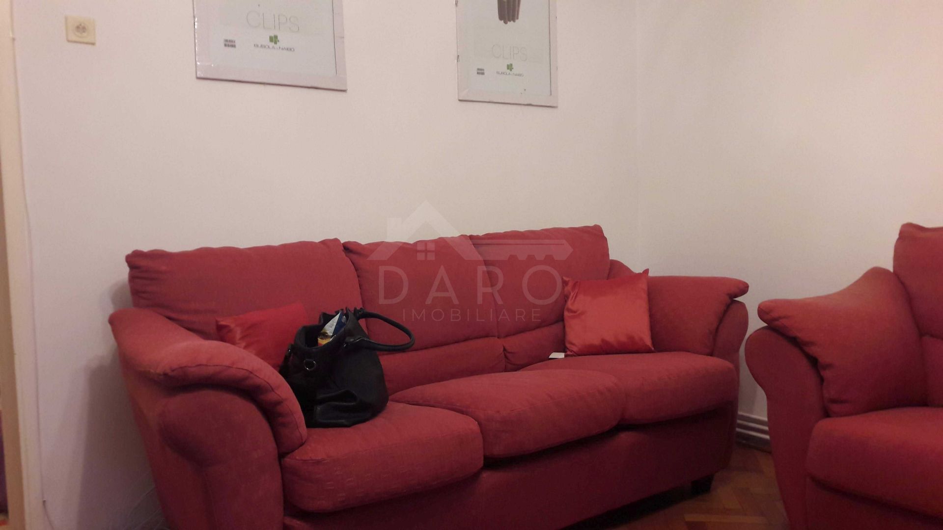 Apartament cu o cameră de vânzare în Aleea Carpați - Poză 2