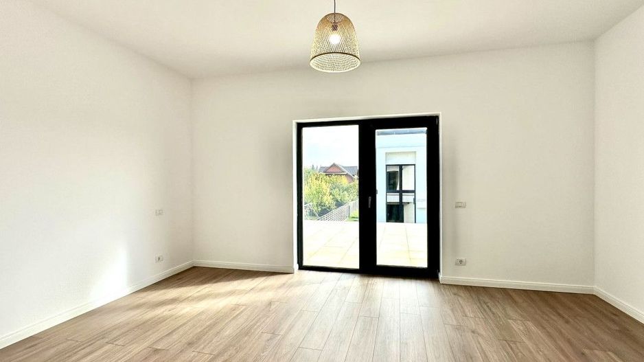 Vilă spațioasă. stil mediteranean, în Corbeanca, finisaje Premium - Poză 13