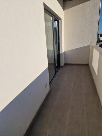 Propietar inchriez ap cu 2 camere mobilat utilat decomandat incalzire in pardose - Poză 3