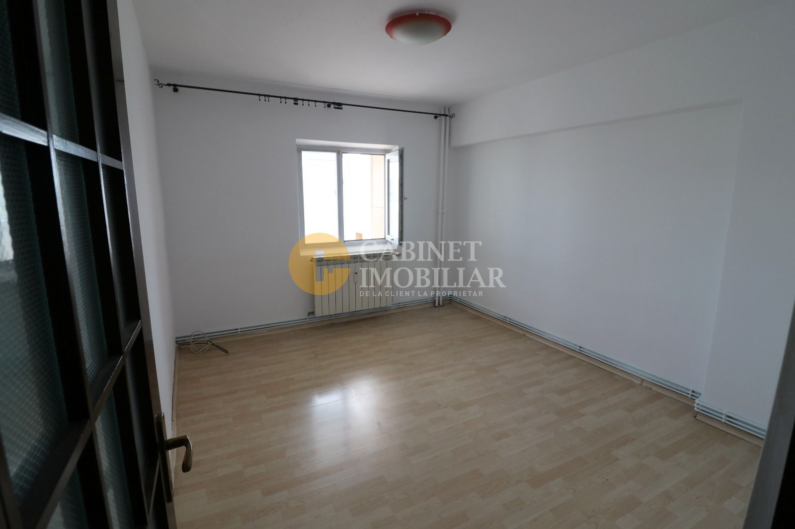 Etaj 2 Moara de Foc- Pacurari Apartament 3 camere decomandat 2 bai - Poză 5