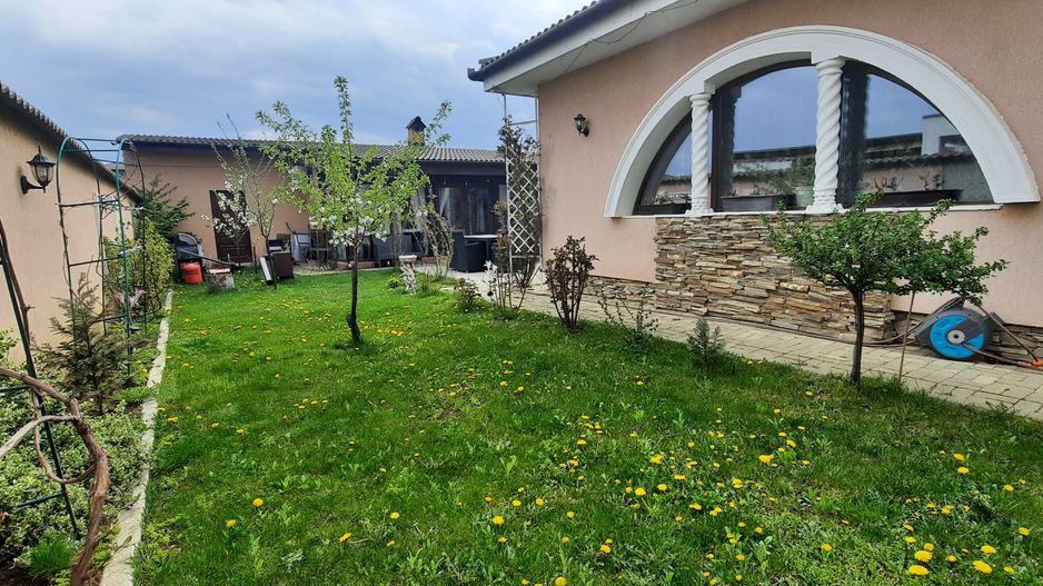 Casa amenajata, teren generos - Sibiu, Selimbar - Poză 4