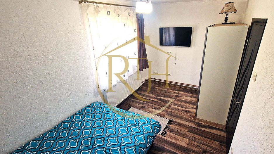 Închiriere apartament cu 3 camere recent renovat-zona Spital Judetean - Poză 3