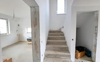 Casa Selimbar 4 camere, 2 bai, terasa, curte si magazie - Poză 13