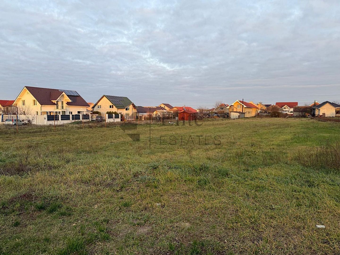 Teren intravilan 1150 mp de vanzare in Cihei - Poză 2