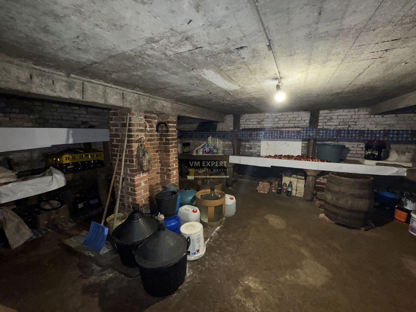 VILA 4 CAMERE, LERESTI, TEREN 3489 MP COMISION 0% CUMPARATOR - Poză 37