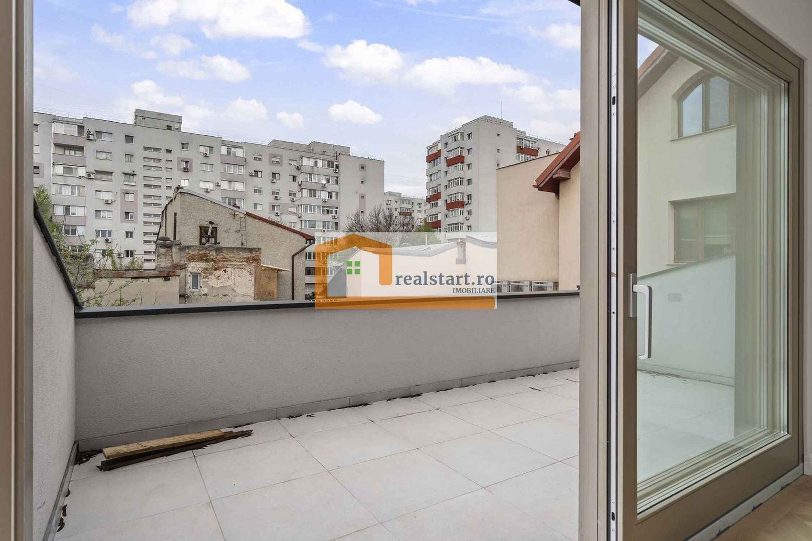 TURDA, vila individuala, curte 300mp, ideal rezidenta, birouri, afterschool - Poză 23