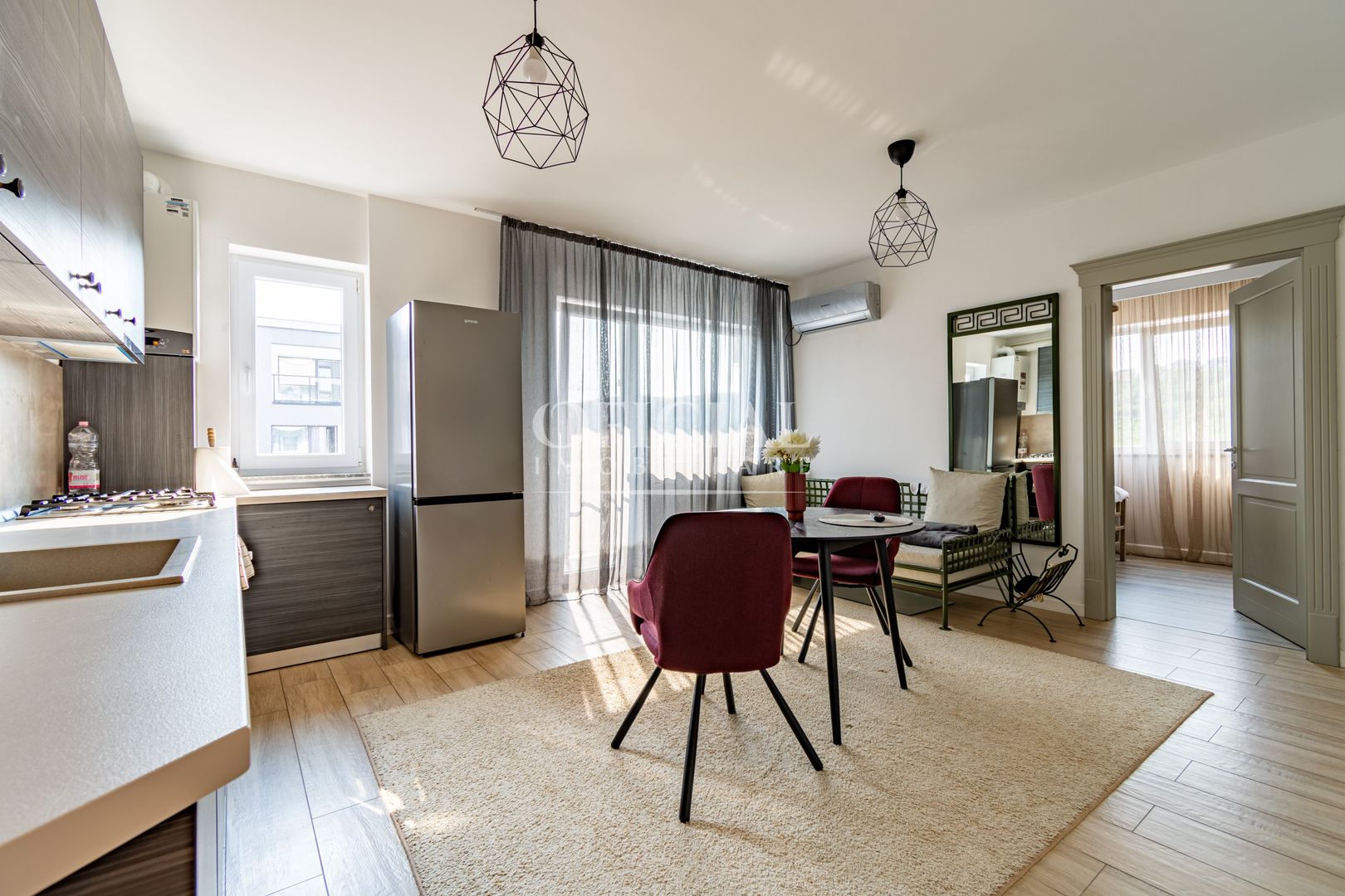 Apartament 3 Camere | La Cheie | AC | Zona VIVO Metro - Poză 3