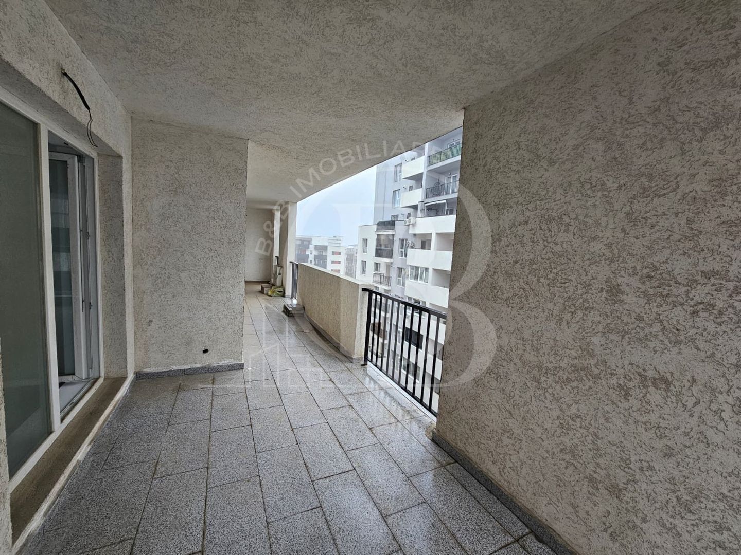 Apartament 3 camere FINALIZAT 100mp Loc parcare inclus - Poză 11
