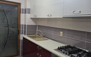 SE VINDE APARTAMENT 3 CAMERE, MICRO 17, 91.000 EURO - Poză 7