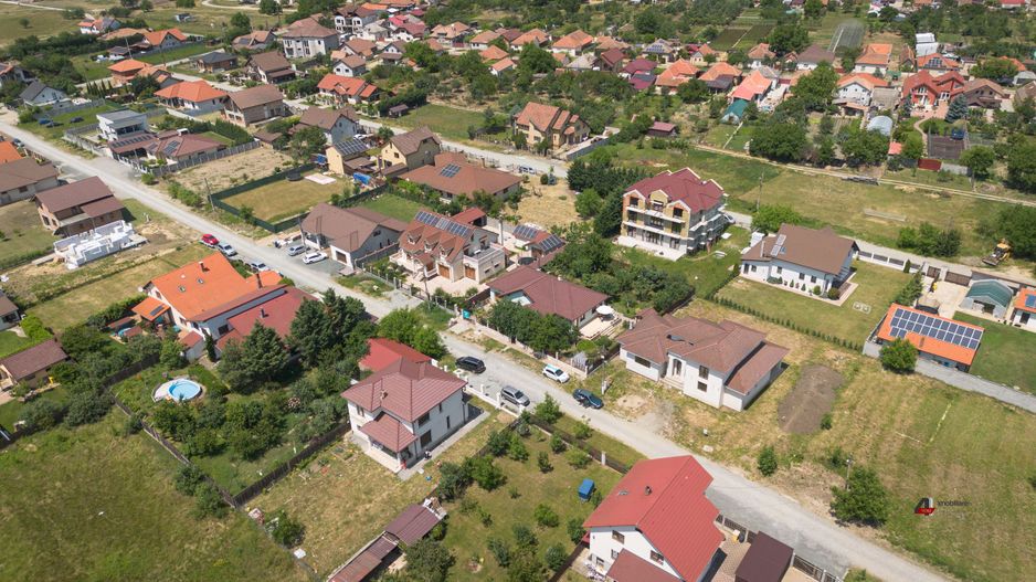 Casă cochetă în Sânleani - Cartierul Florilor - Poză 44