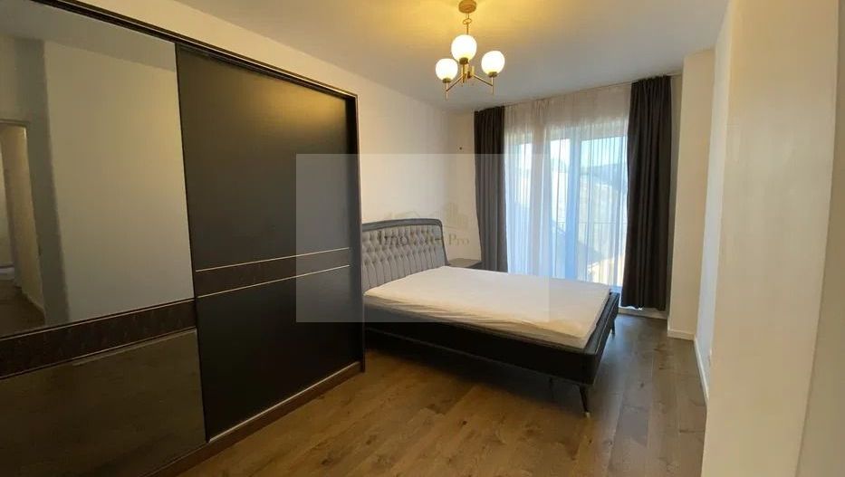 Închiriere apartament 3 camere decomandat – Record Park - Poză 4