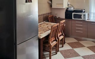 Apartament cu trei camere, zona Racadau 74 mp - parcul Trandafirilor - Poză 6