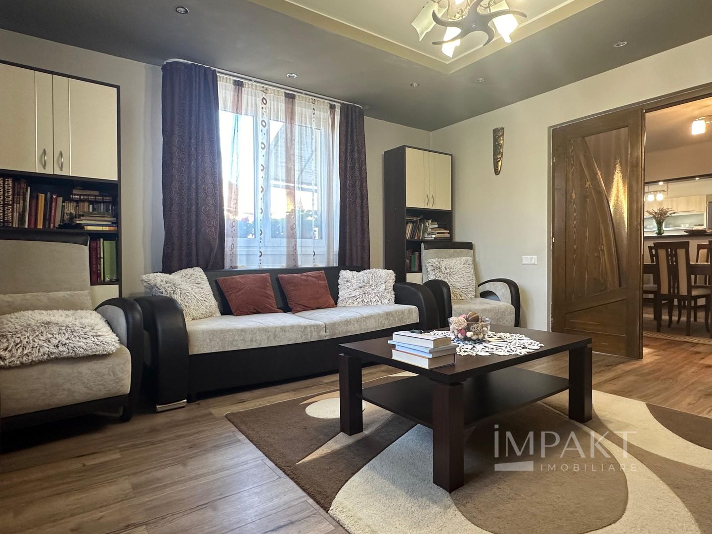 Casa de vanzare 230 mp utili + teren 1000 mp, Luna de Sus, Cluj! - Poză 2